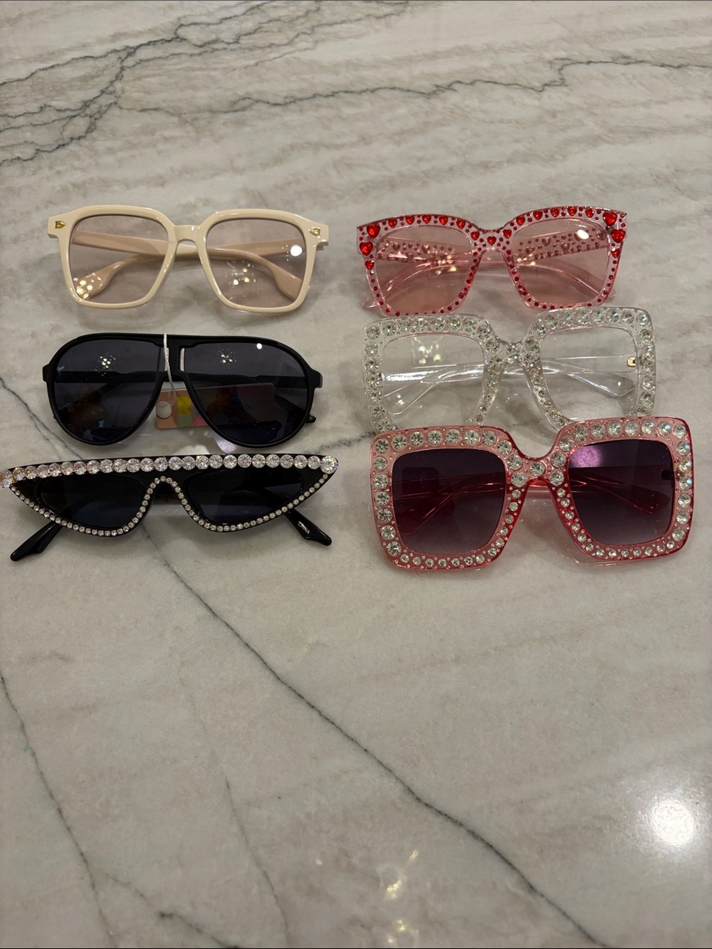 SUNGLASSES LOT Pink, Clear, Black, Ivory 6 PIECE